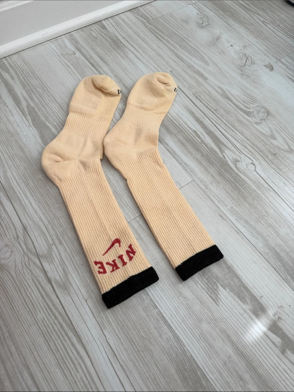 Nike classic crew